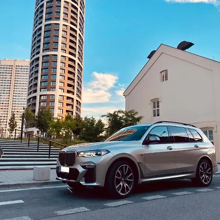 Sky Park Downtown Апартаменты