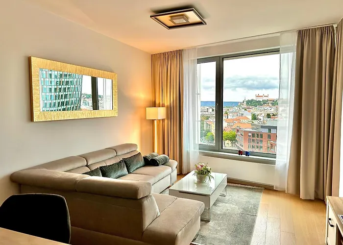 Sky Park Downtown براتسيلافا